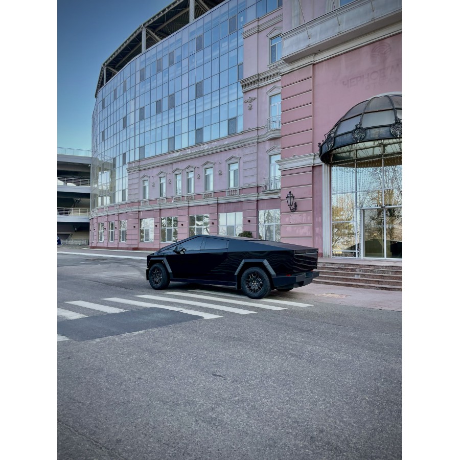 Антигравійна гібридна плівка для авто: BRAWIX Hybrid Black PPF - 1.52 x 15 m