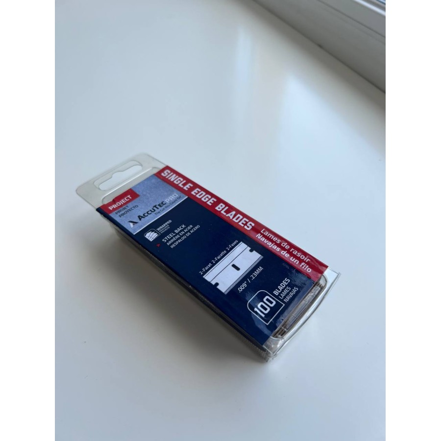 Tool 046 - Леза металеві AccuTec Pro (стара назва American Line), 100 шт. (Mexico)