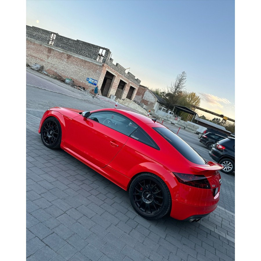 Антигравійна плівка для авто: BRAWIX Color PPF (Farreri Red Number 001) - 1.52 x 16 м/п