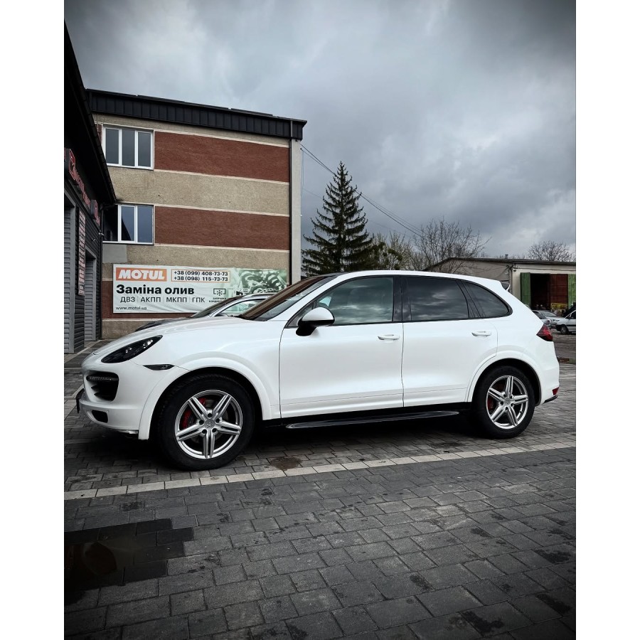 Антигравійна плівка для авто: BRAWIX Color PPF (Snow Montain White: Number 030) - 1.52 x 16 м/п