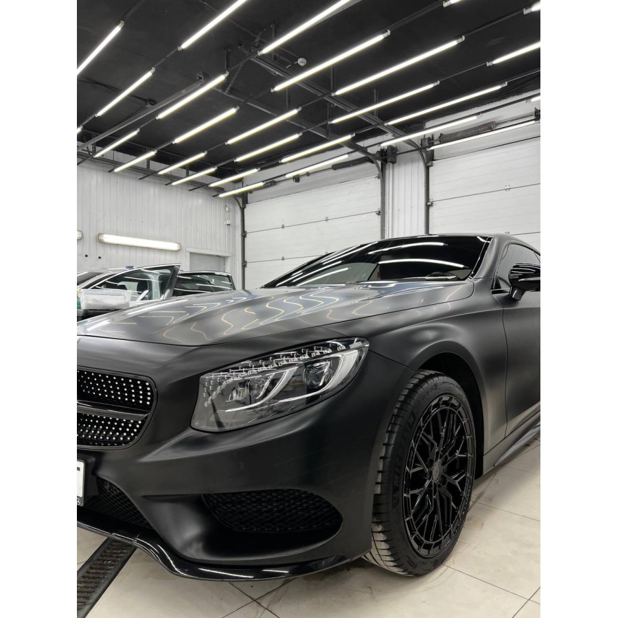 Антигравійна плівка для авто: BRAWIX Color PPF (Frozen Black: Number 039) - 1.52 x 16 м/п