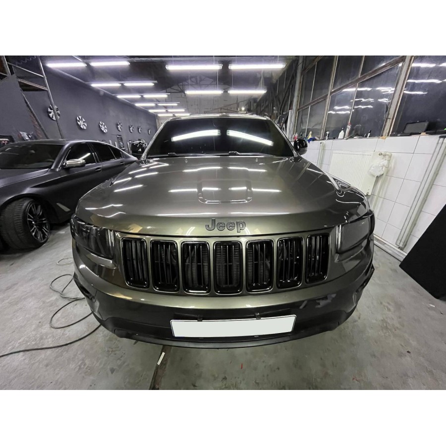 Антигравійна плівка для авто: BRAWIX Color PPF (Liquid Iron Oxid Black: Number 064) - 1.52 x 16 м/п