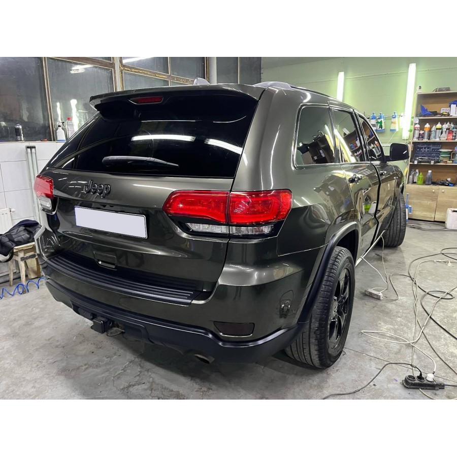 Антигравійна плівка для авто: BRAWIX Color PPF (Liquid Iron Oxid Black: Number 064) - 1.52 x 16 м/п