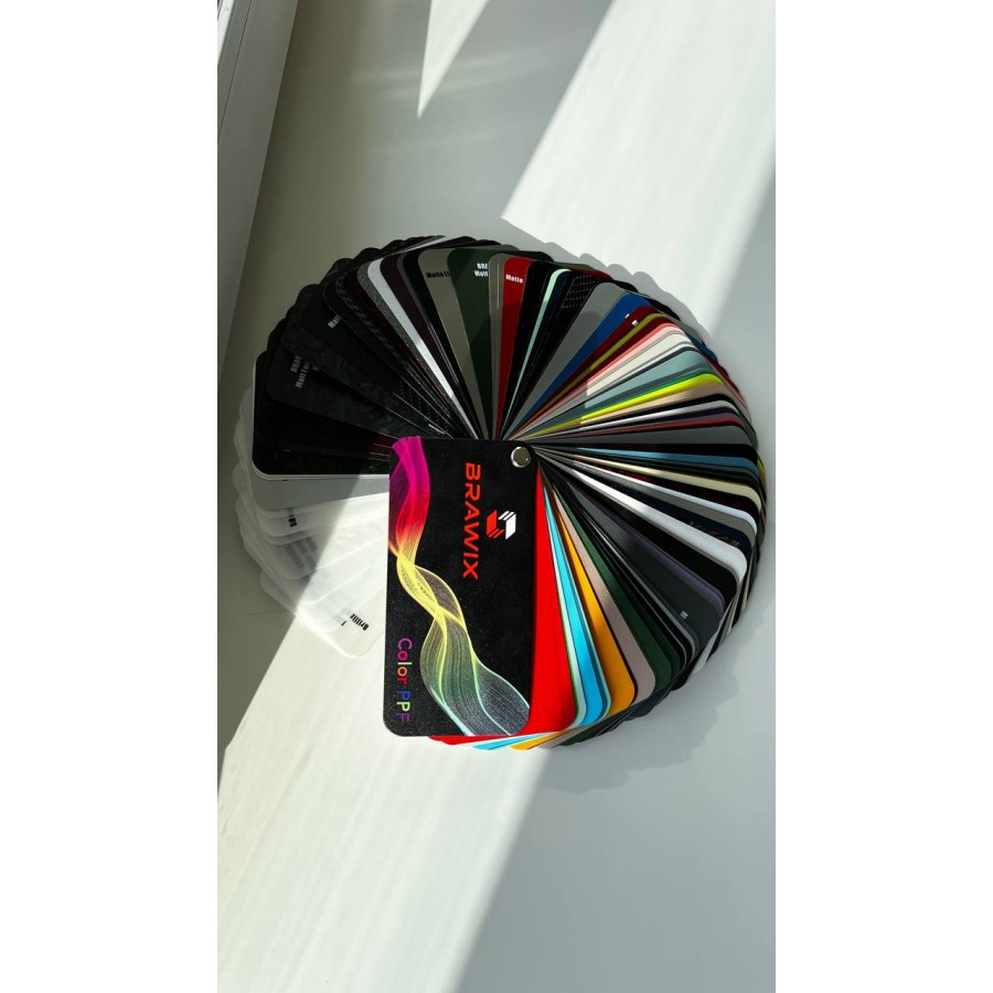 Каталог зразків антигравійніх плівок BRAWIX Color PPF
